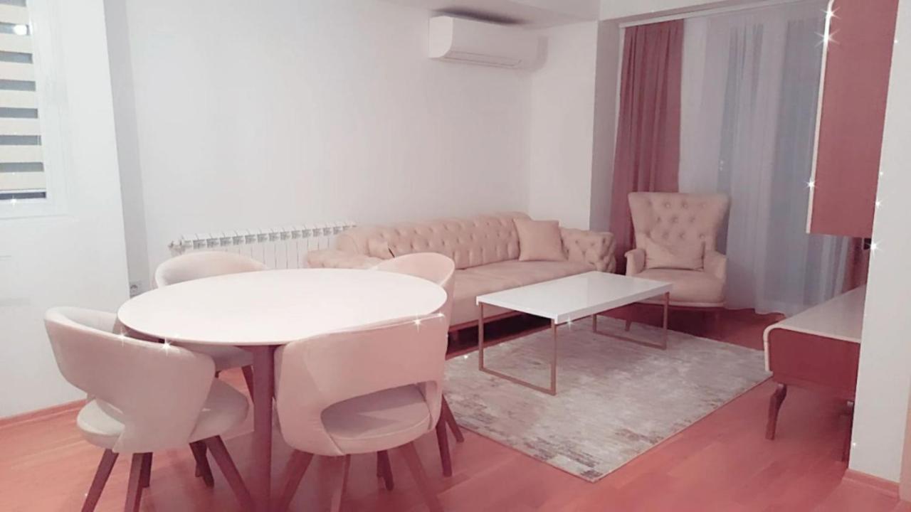 Luxury Apartment Iva II Skopje Exterior photo