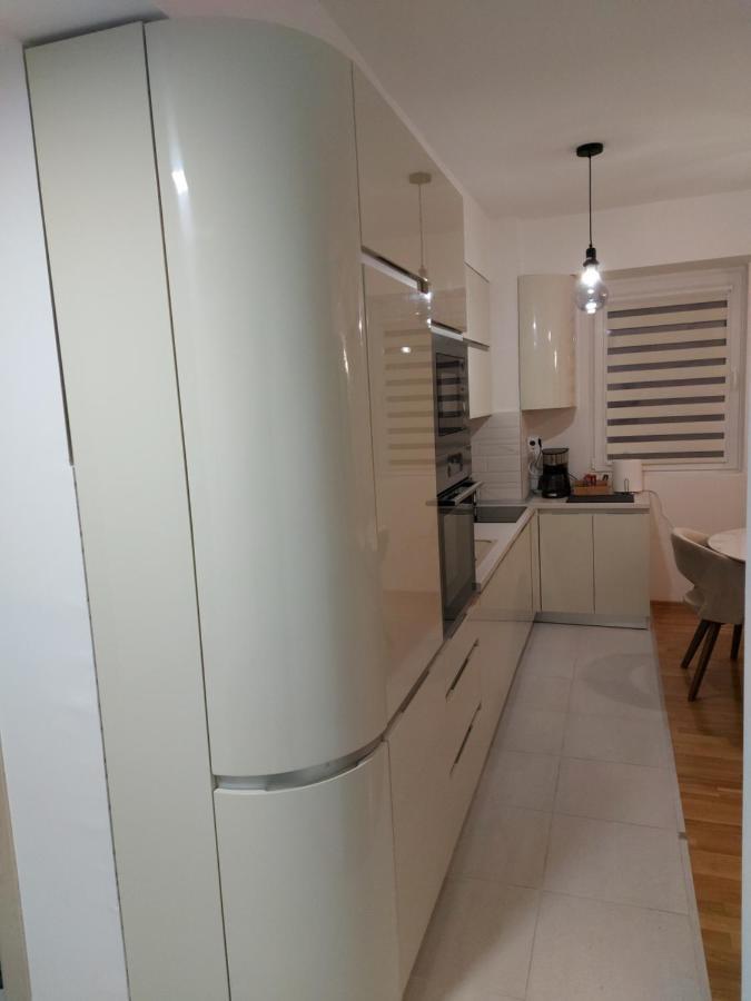 Luxury Apartment Iva II Skopje Exterior photo
