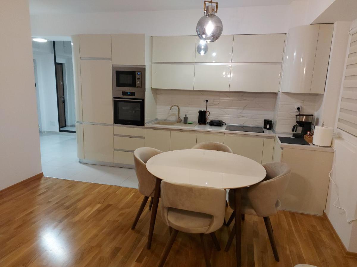 Luxury Apartment Iva II Skopje Exterior photo